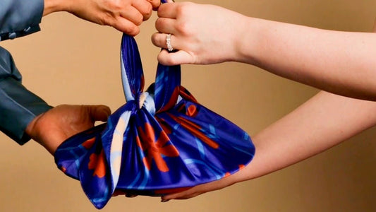 5 Ways to Use a Furoshiki at a Dinner Party - Keiko Furoshiki