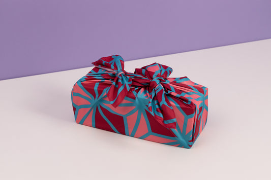 futatsu tutsumi furoshiki wrapping